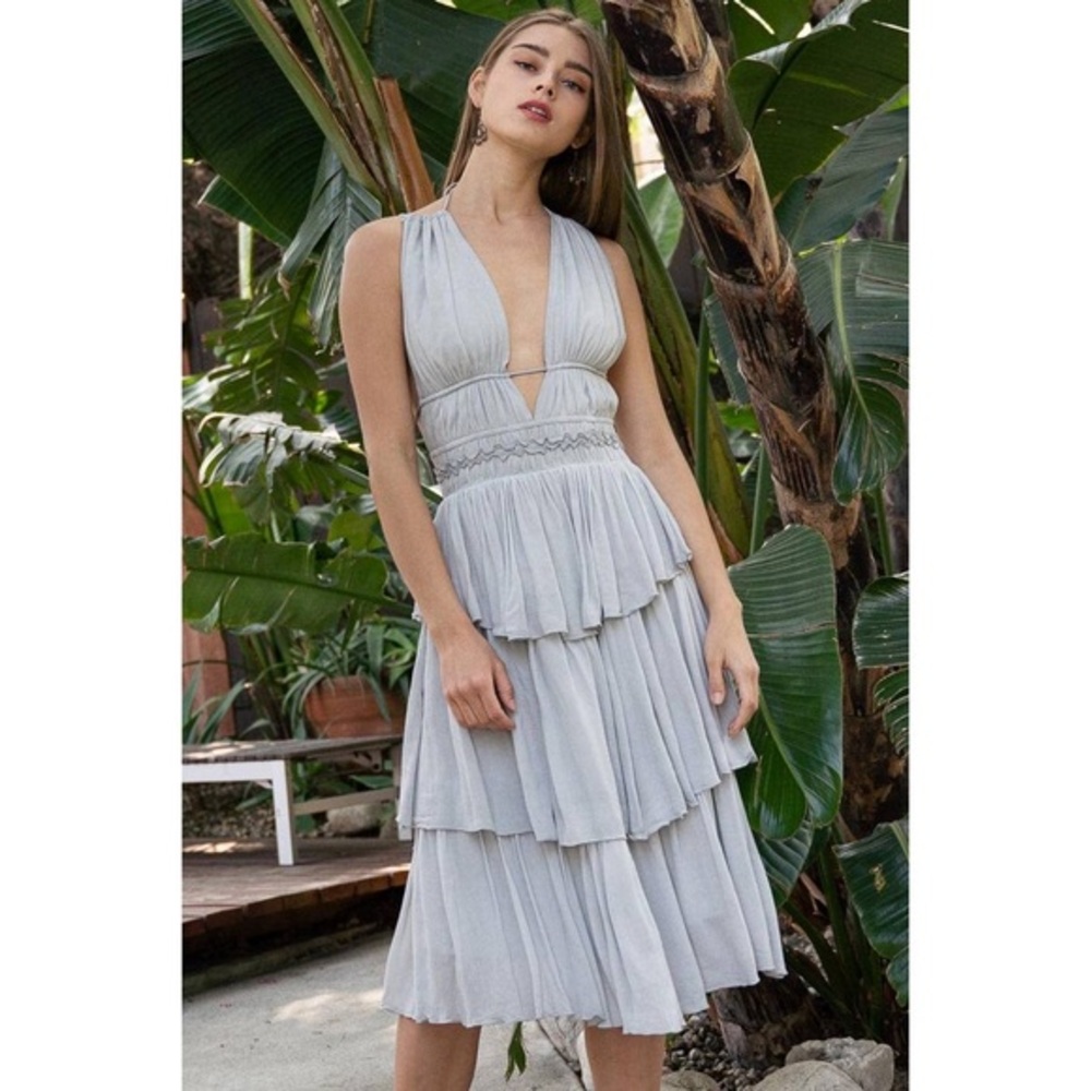 🆕 Dove Grey Tiered Midi Open Back Dress